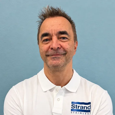 Porträtt av Per Jonsson, it & support på Strand Stainless